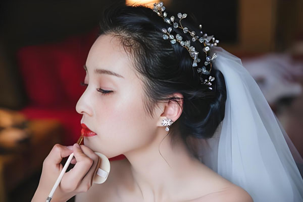 周口婚纱摄影|周口俏人儿婚纱美容
